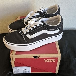 Vans Ward Platform (Black&White) Good Condition